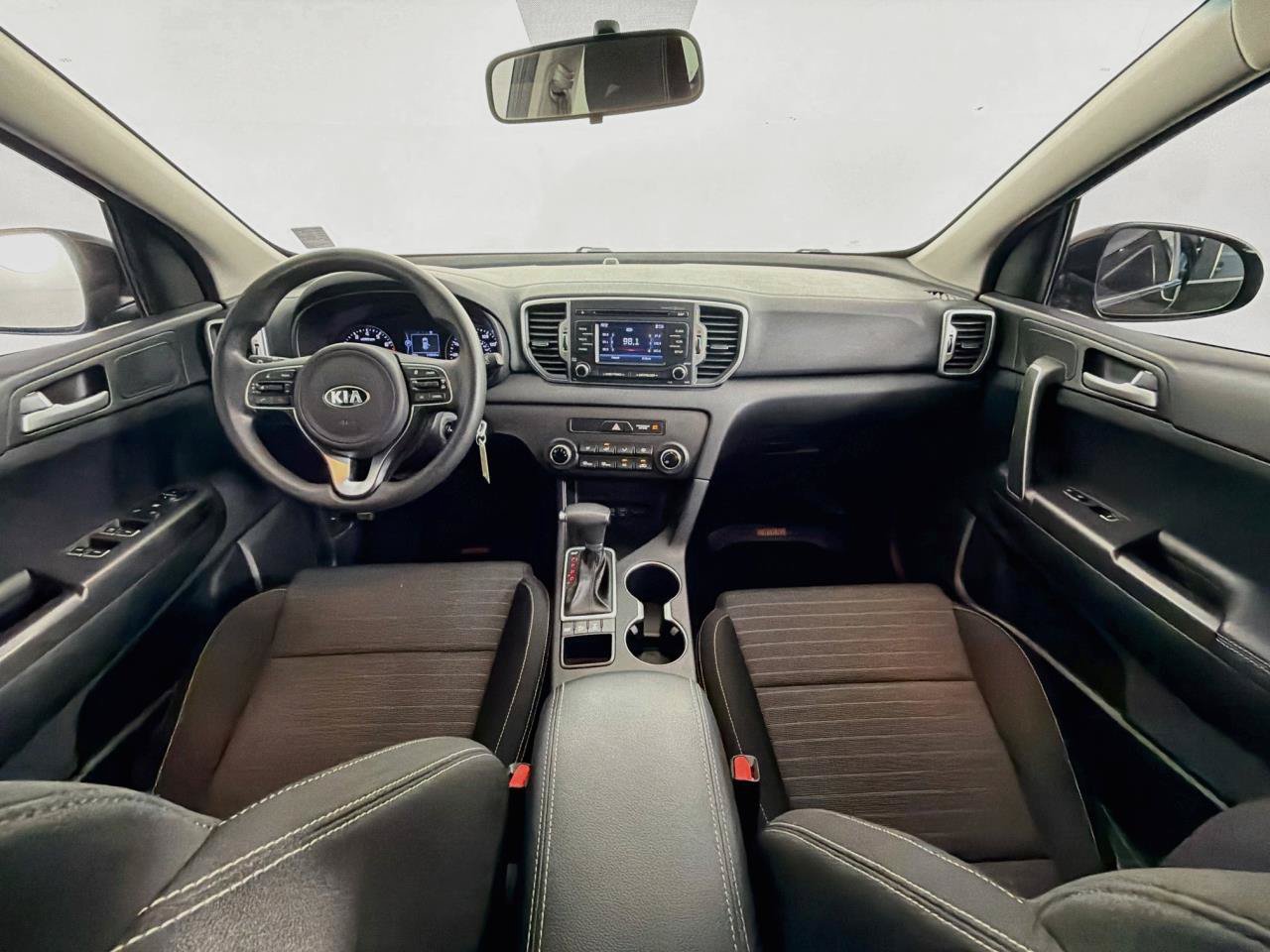Used 2018 Kia Sportage LX AWD/4WD image 10