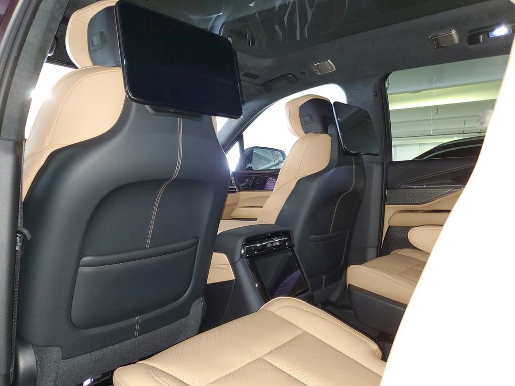 New 2026 Cadillac Escalade IQ Luxury 2 image 11