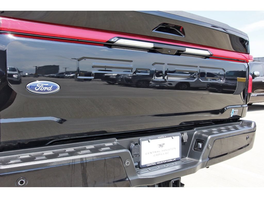Used 2023 Ford F150 Lightning Lariat w/ Equipment Group 511A High AWD/4WD image 29