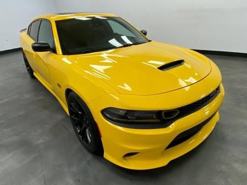 Used 2017 Dodge Charger R/T Scat Pack w/ Dynamics Package RWD image 8