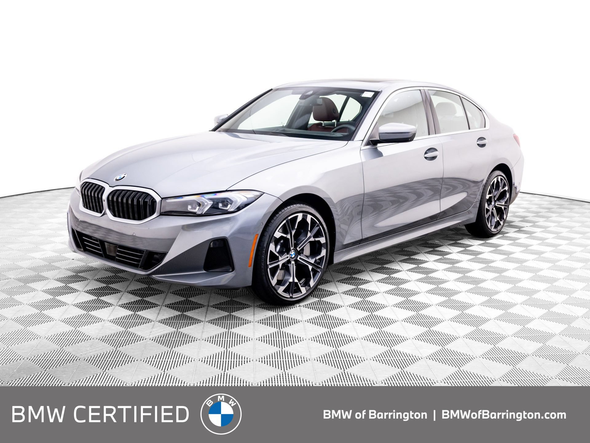 Certified 2025 BMW 330i xDrive Sedan AWD/4WD image 1
