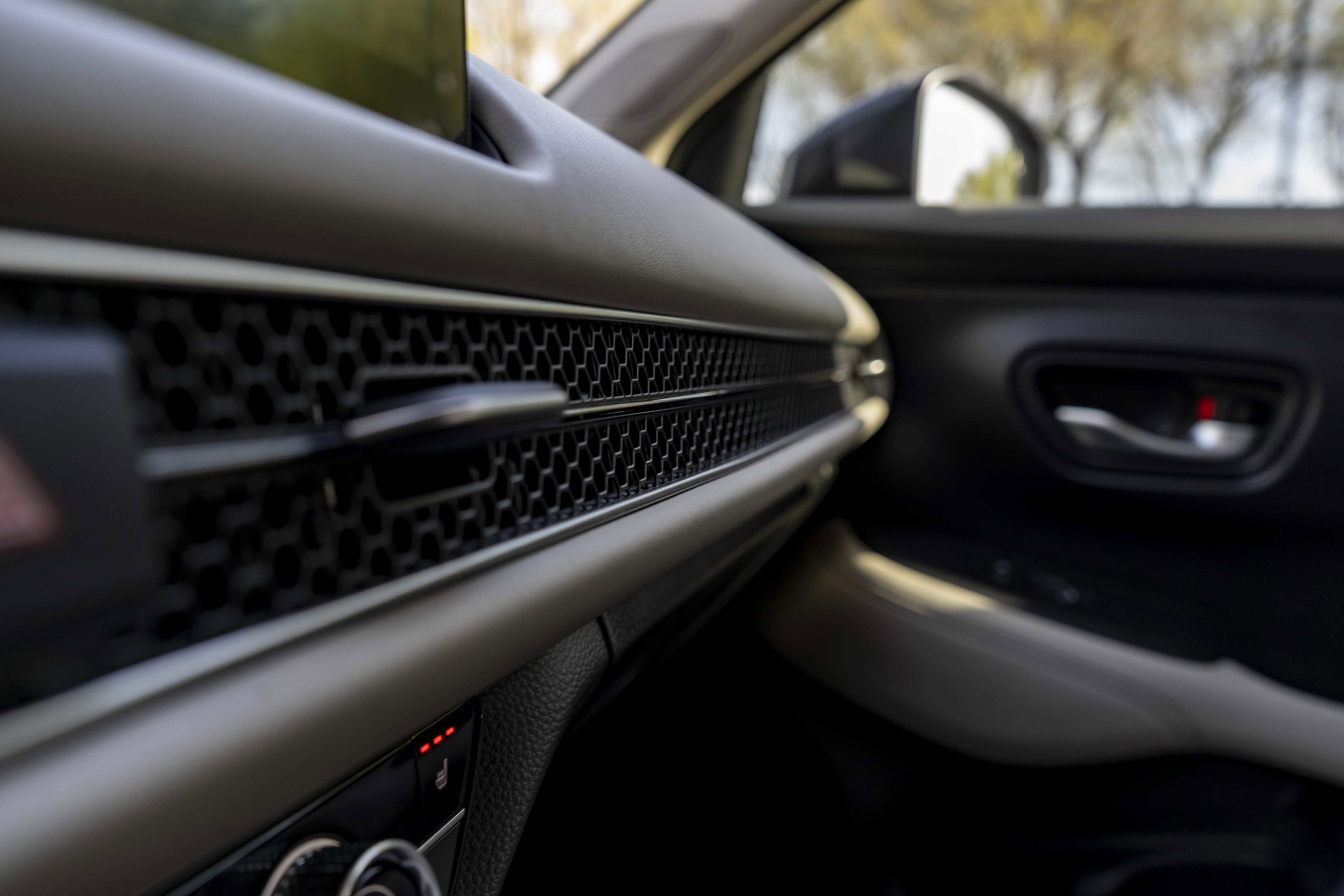 Used 2026 Honda HR-V EX-L image 33