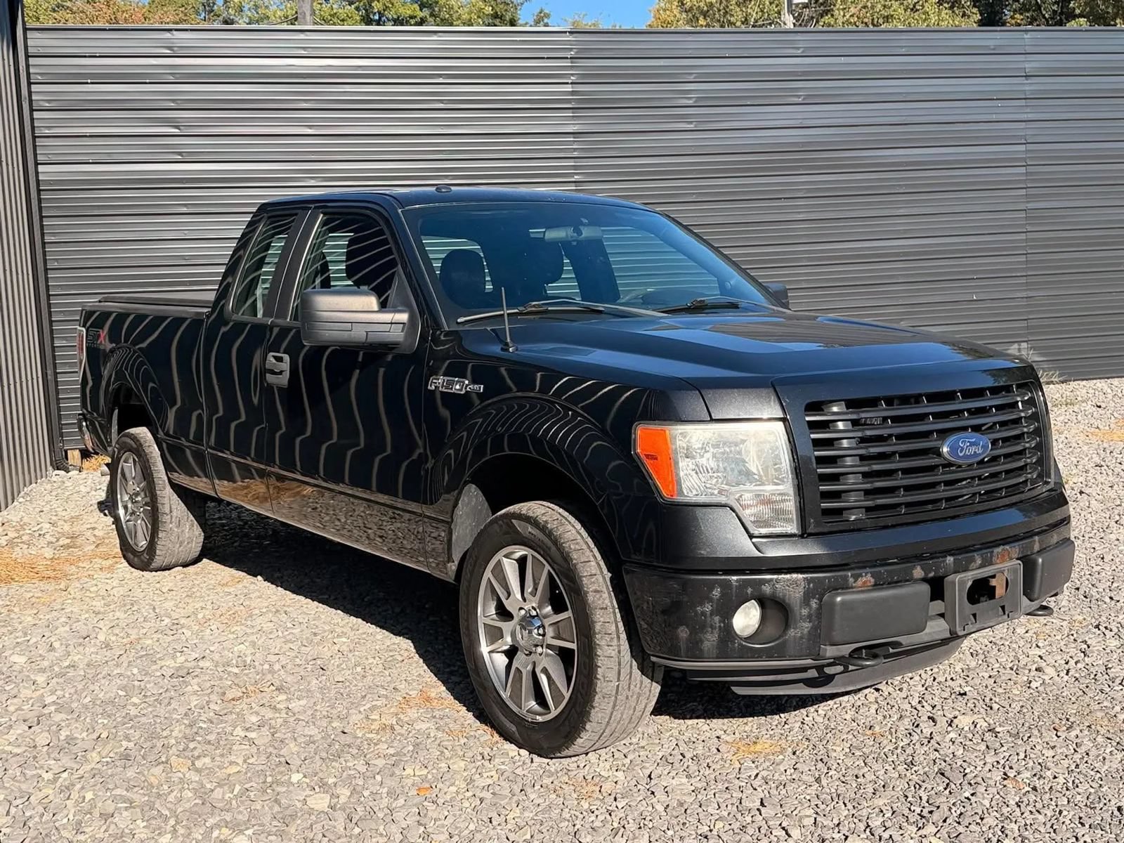 Used 2014 Ford F150 4x4 SuperCab image 3