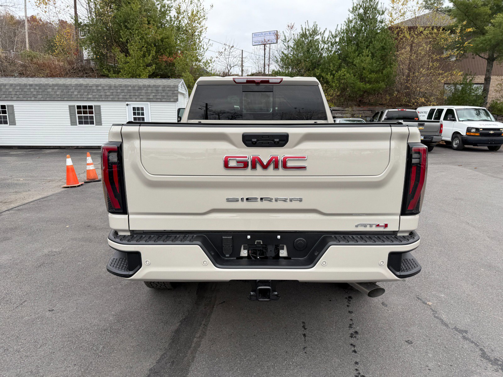 New 2026 GMC Sierra 3500 AT4 image 4