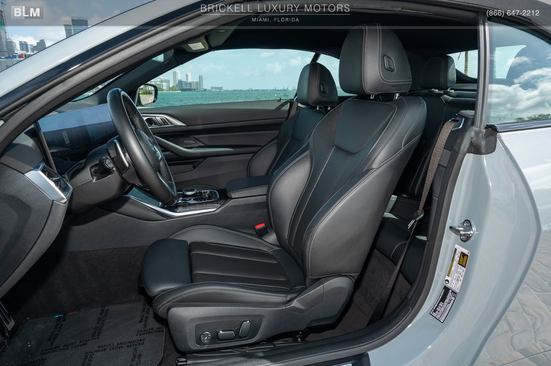 Used 2024 BMW M440i Convertible w/ Shadowloine Package image 7