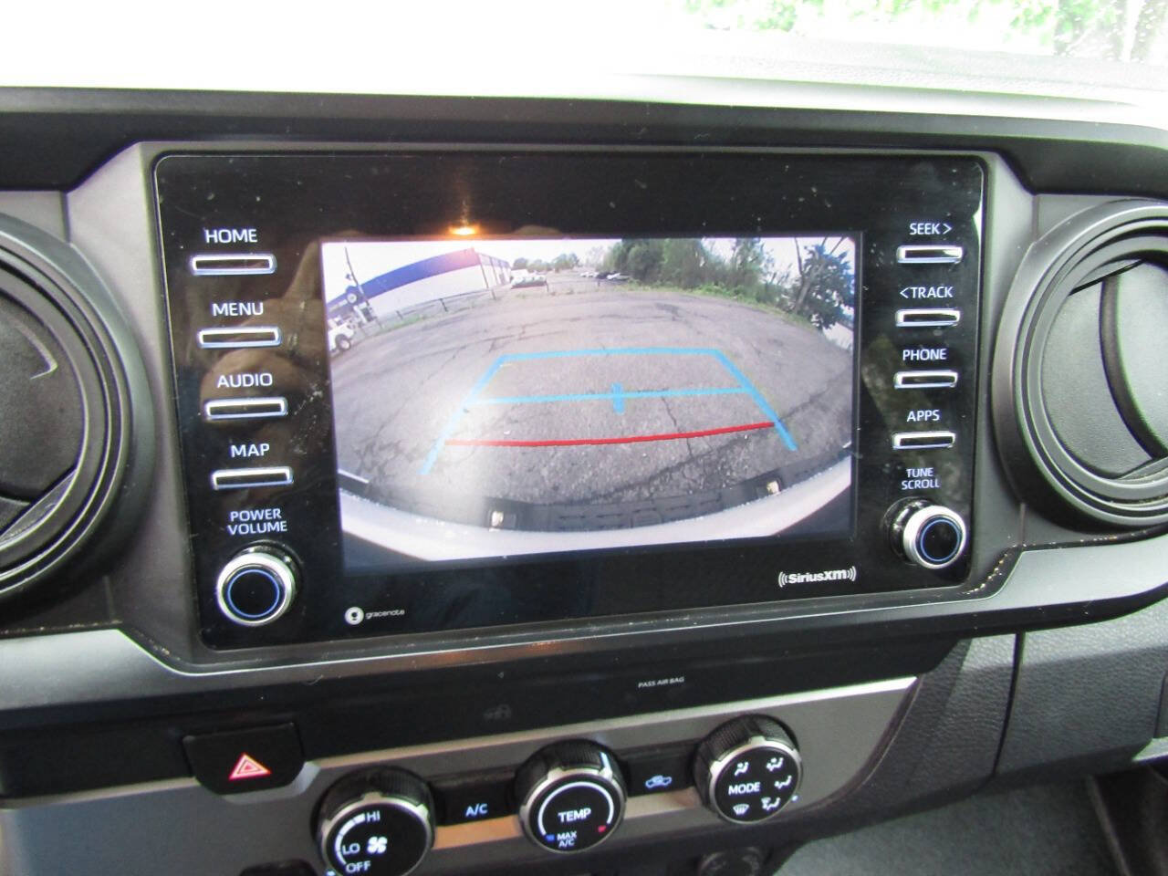 Used 2021 Toyota Tacoma SR RWD image 14
