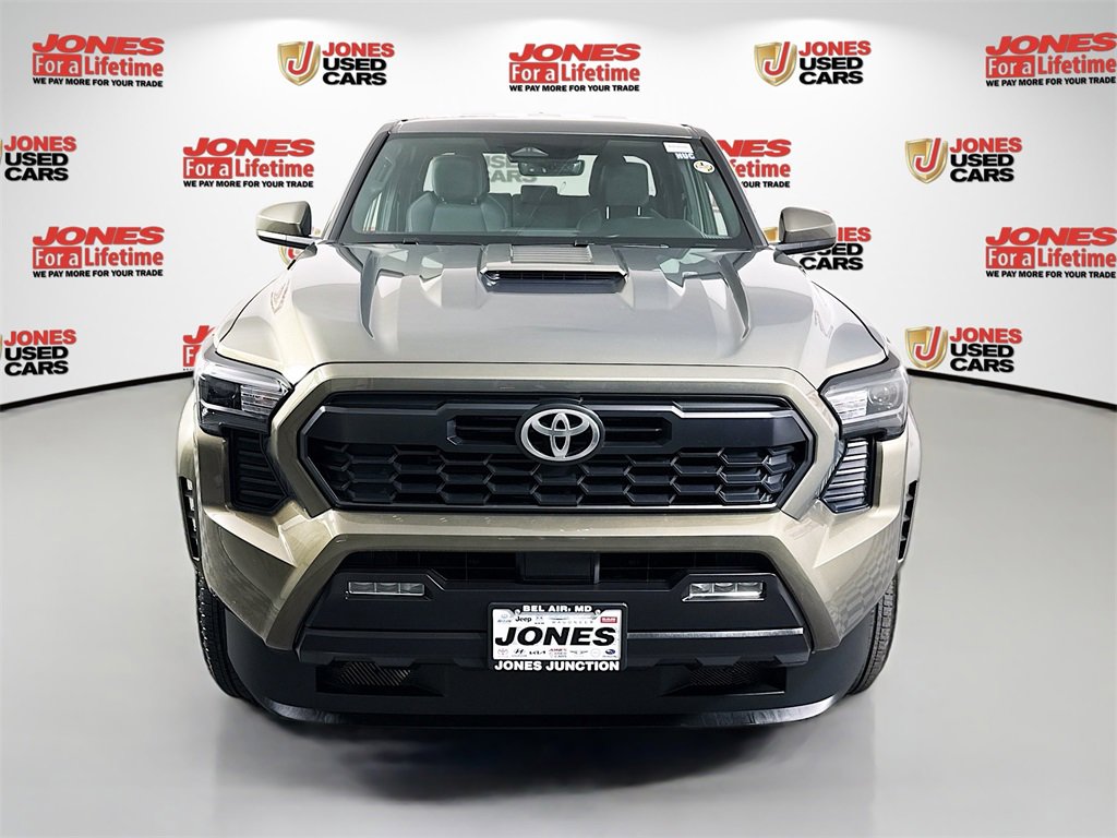 Used 2024 Toyota Tacoma TRD Sport image 11