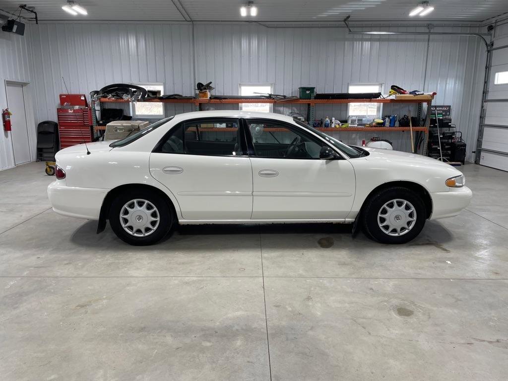 Used 2003 Buick Century Custom image 8