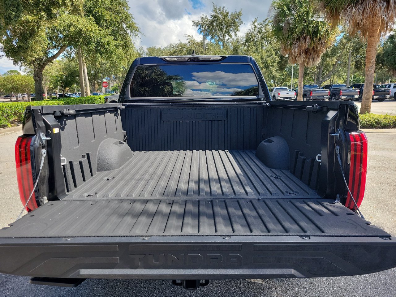 Used 2026 Toyota Tundra SR5 w/ TRD Performance Package (TMS) AWD/4WD image 8