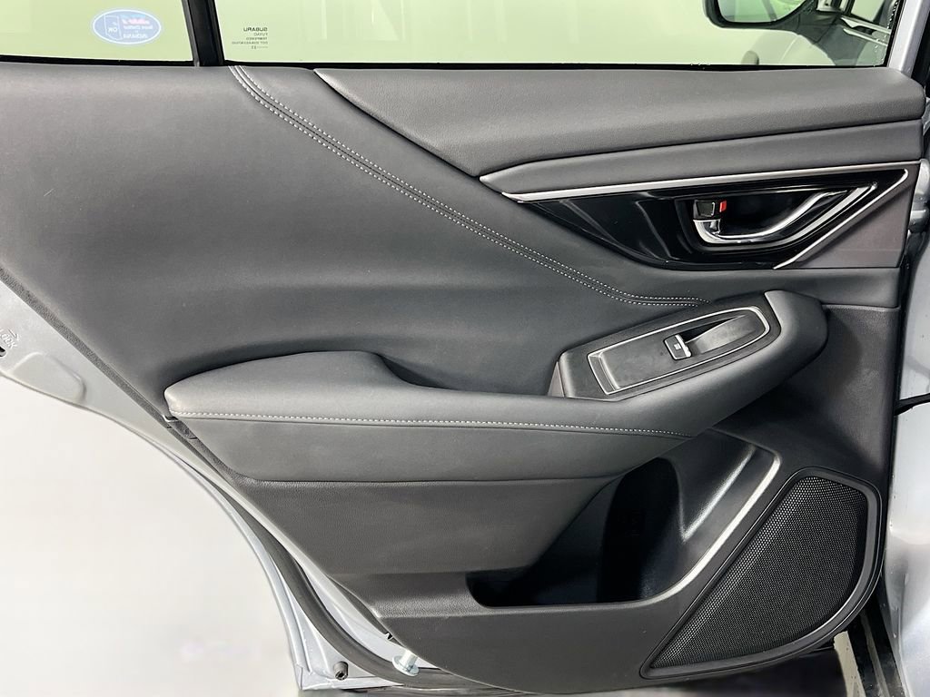 Used 2023 Subaru Outback Limited XT image 32