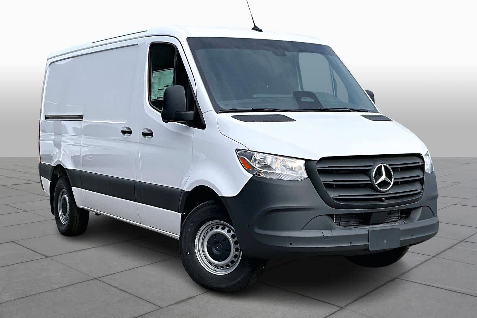New 2025 Mercedes-Benz Sprinter 2500 image 2