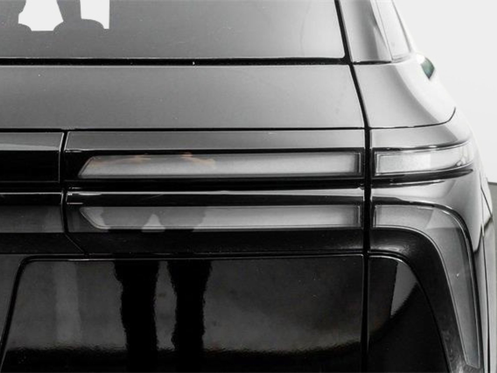 Used 2026 Chevrolet Traverse RS AWD/4WD image 14