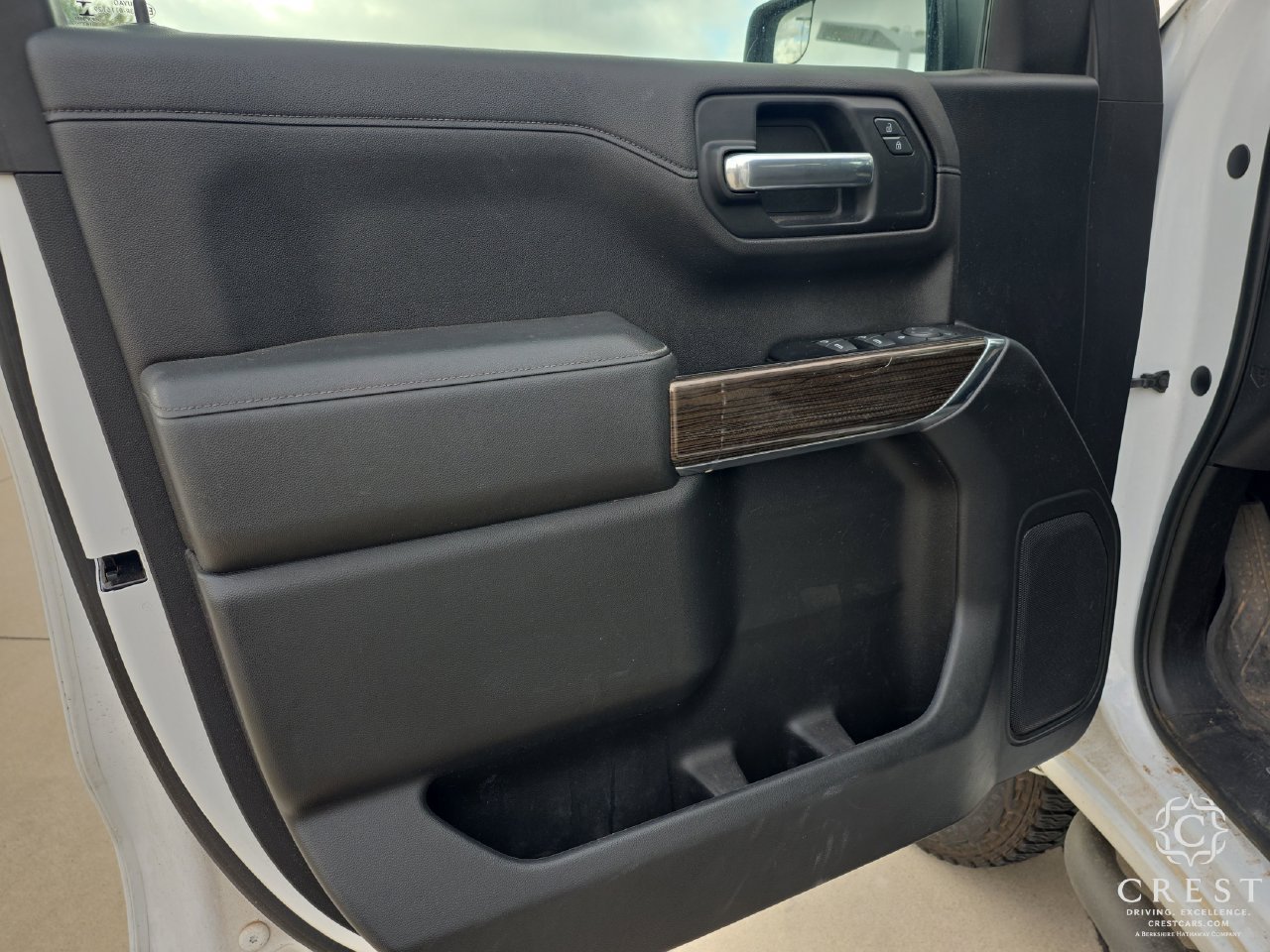 Used 2019 Chevrolet Silverado 1500 LT Trail Boss AWD/4WD image 7