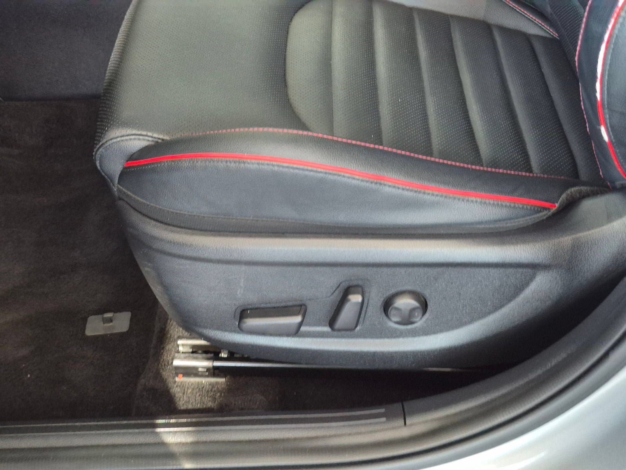 Used 2022 Kia Forte GT w/ GT2 Package FWD image 12