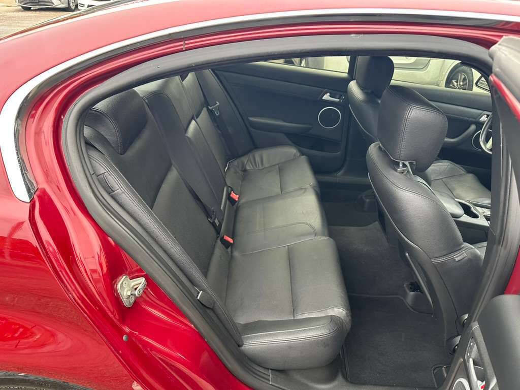 Used 2009 Pontiac G8 GT w/ Premium Package RWD image 21