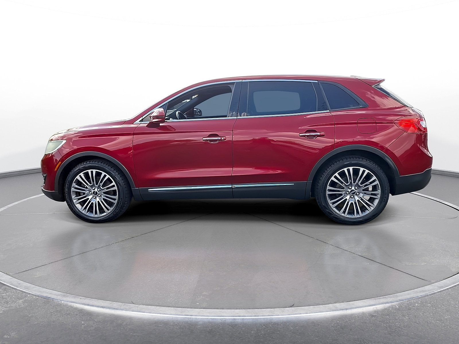 Used 2016 Lincoln MKX Reserve w/ Climate Package AWD/4WD image 5