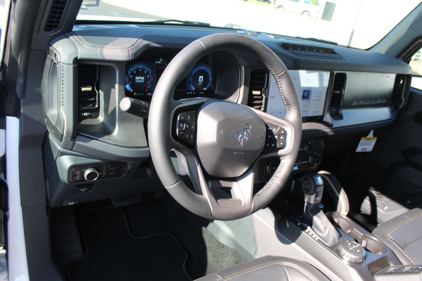 New 2025 Ford Bronco Badlands AWD/4WD image 16