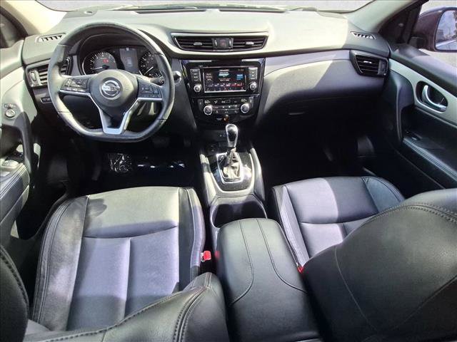 Used 2020 Nissan Rogue Sport SL FWD image 18