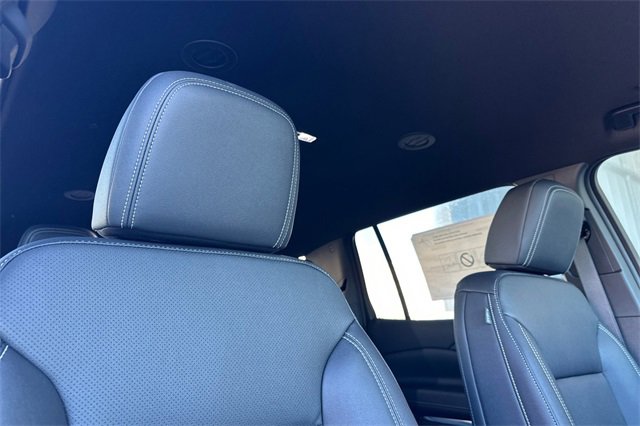 New 2026 Chevrolet Traverse LT image 23