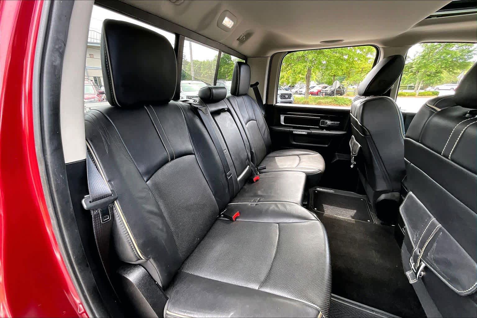 Used 2015 RAM 1500 Limited RWD image 21