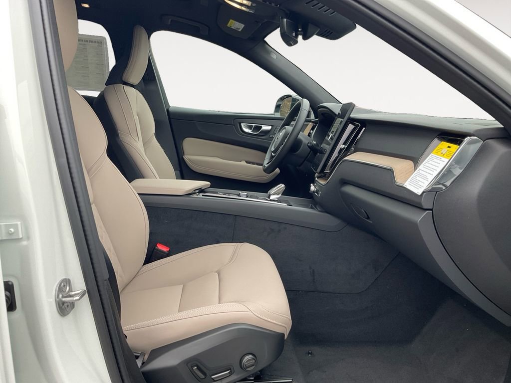 New 2026 Volvo XC60 B5 Plus w/ Protection Package Premier image 14