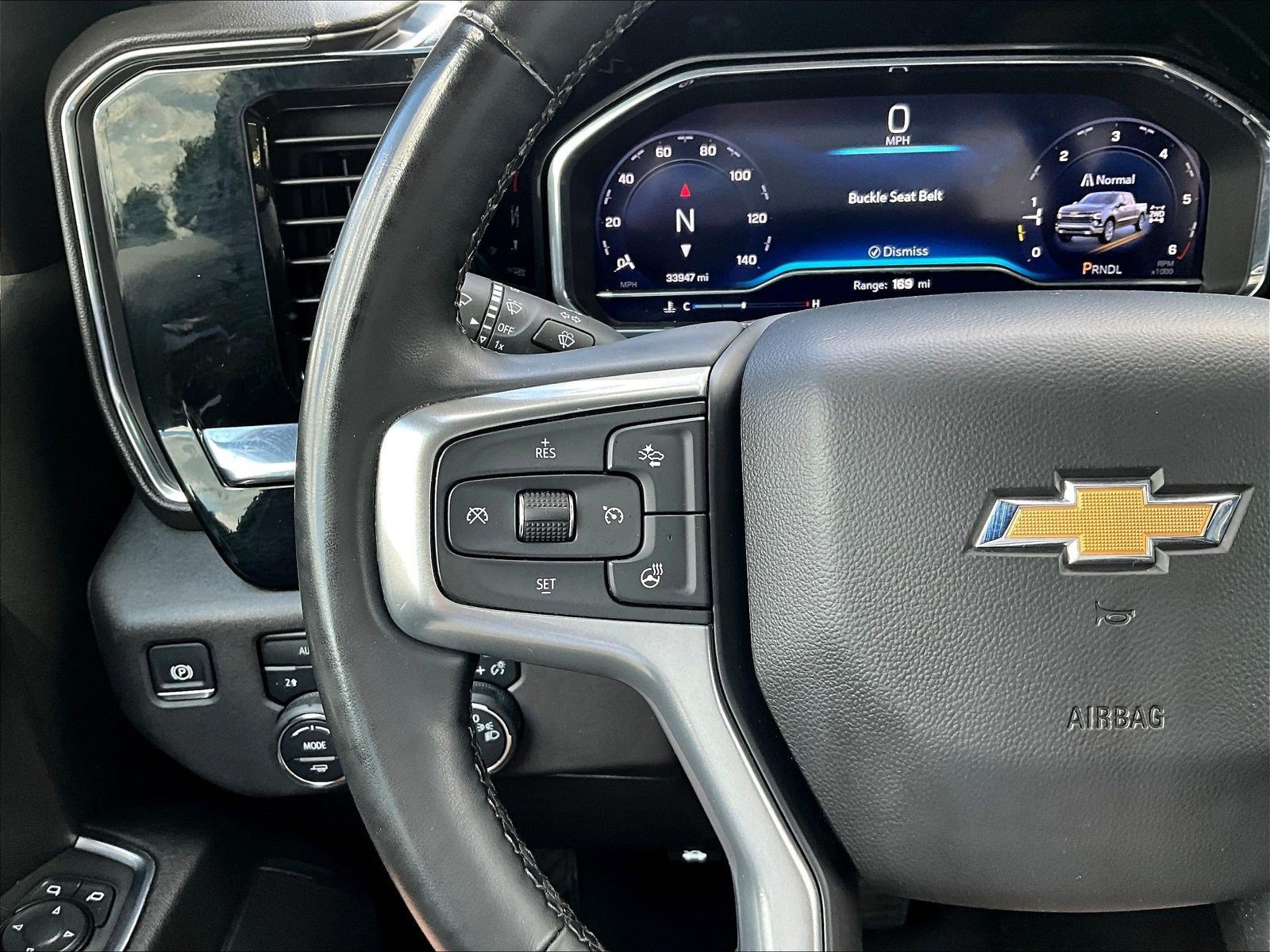 Used 2024 Chevrolet Silverado 1500 LT AWD/4WD image 11