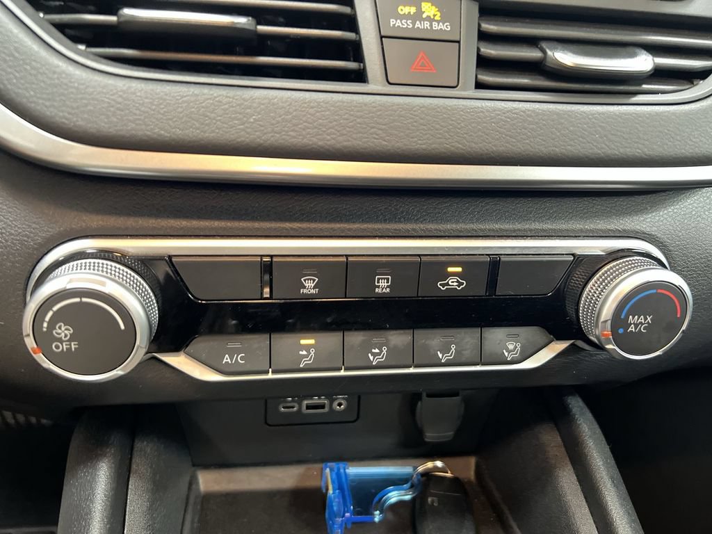 Used 2020 Nissan Altima 2.5 S FWD image 15