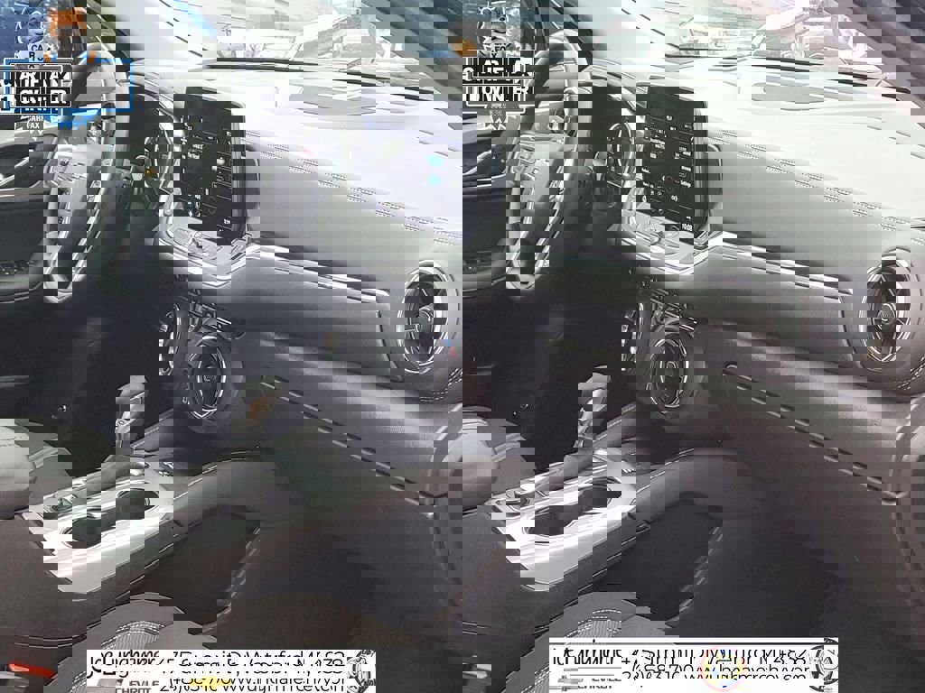 Certified 2024 Chevrolet Blazer LT w/ Convenience Package image 29