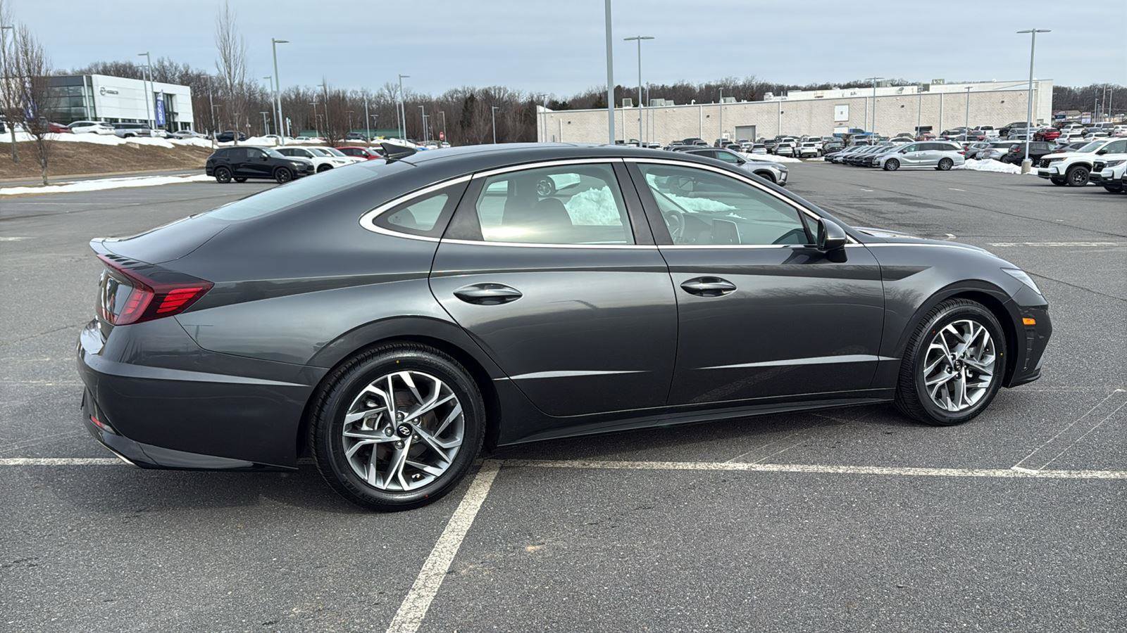 Certified 2022 Hyundai Sonata SEL w/ Convenience Package image 5