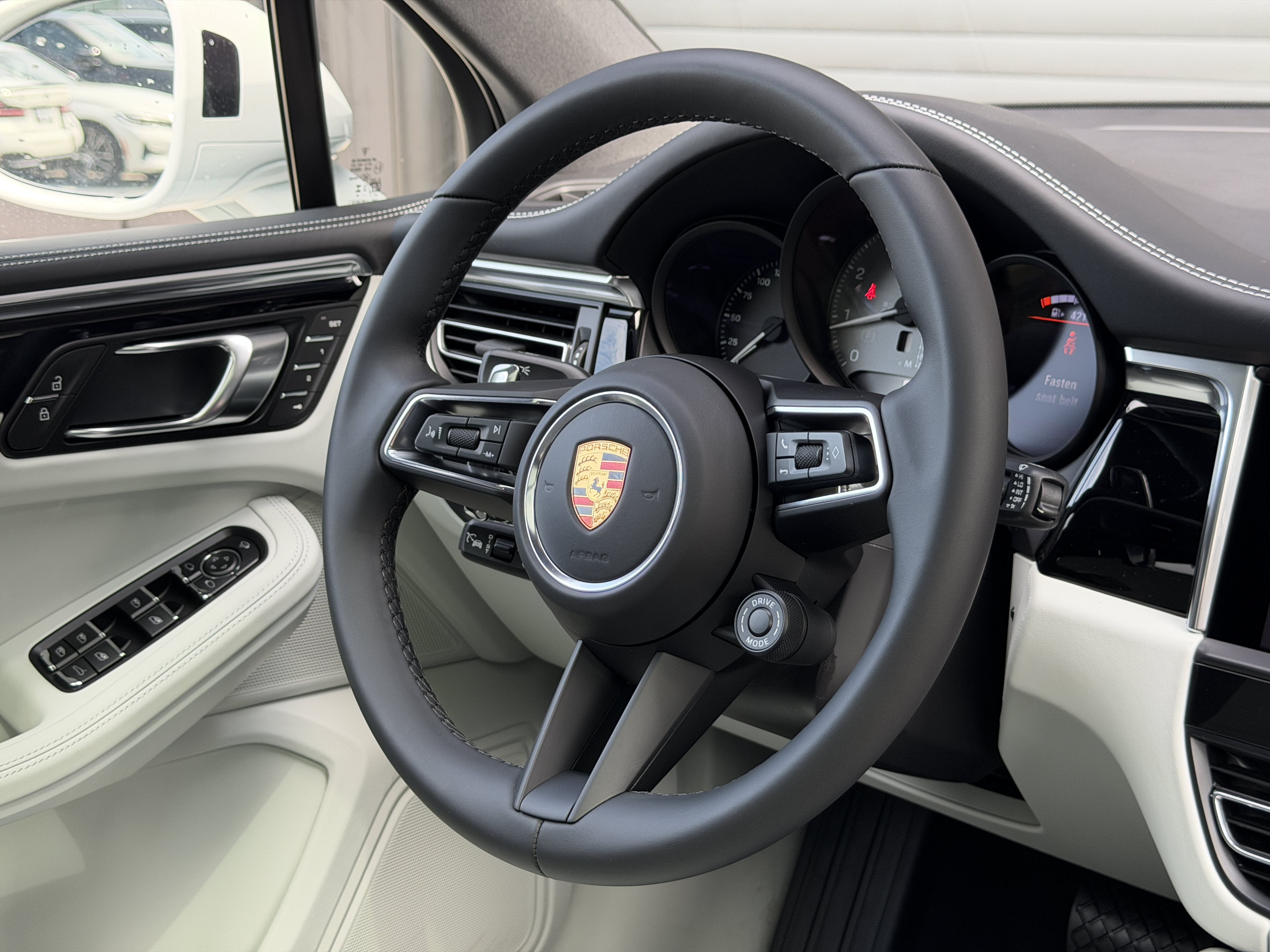 New 2026 Porsche Macan S AWD/4WD image 17