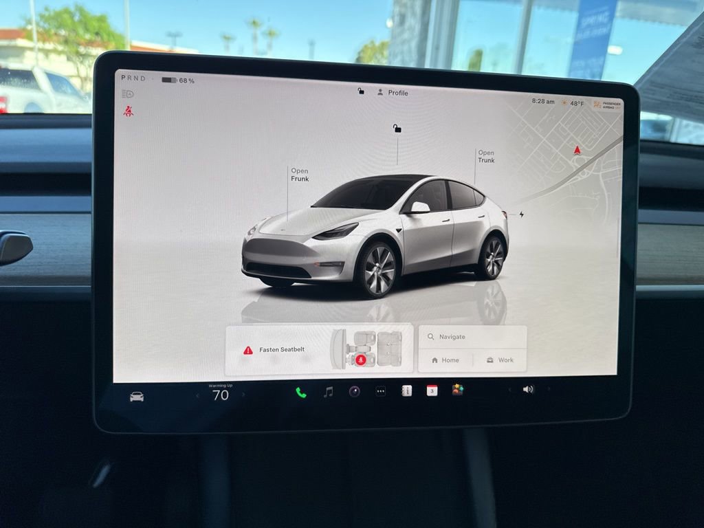 Used 2022 Tesla Model Y Long Range image 15