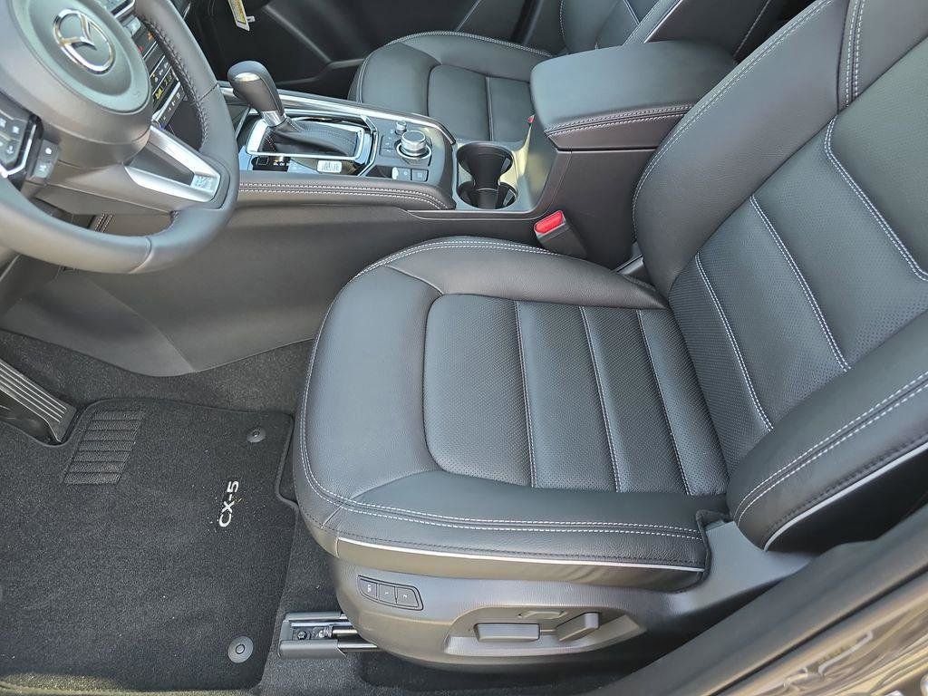 New 2025 MAZDA CX-5 AWD 2.5 S w/ Premium Plus Pkg image 22