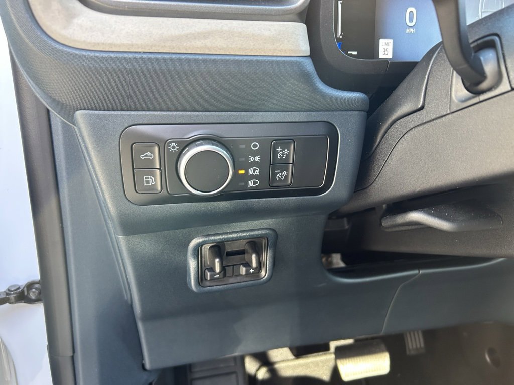 Used 2025 Ford Maverick Lariat w/ 4K Tow Package image 10