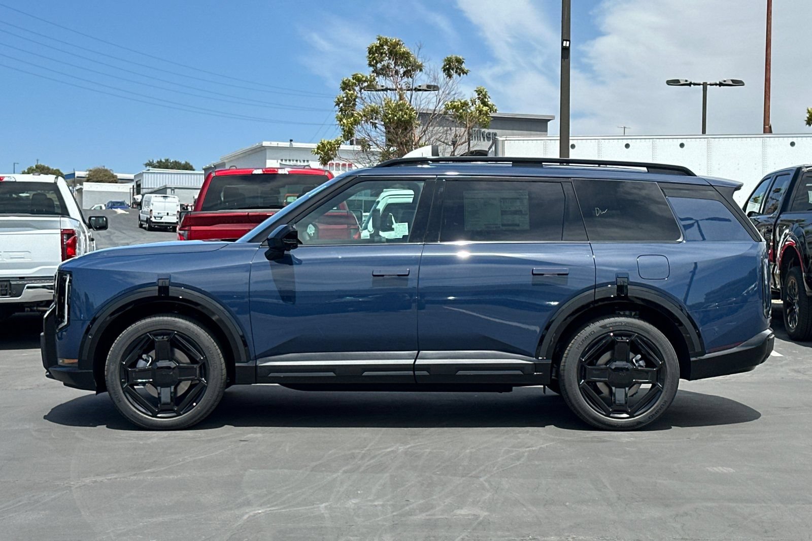 New 2027 Kia Telluride X-Line SX Prestige w/ Towing Package AWD/4WD image 7