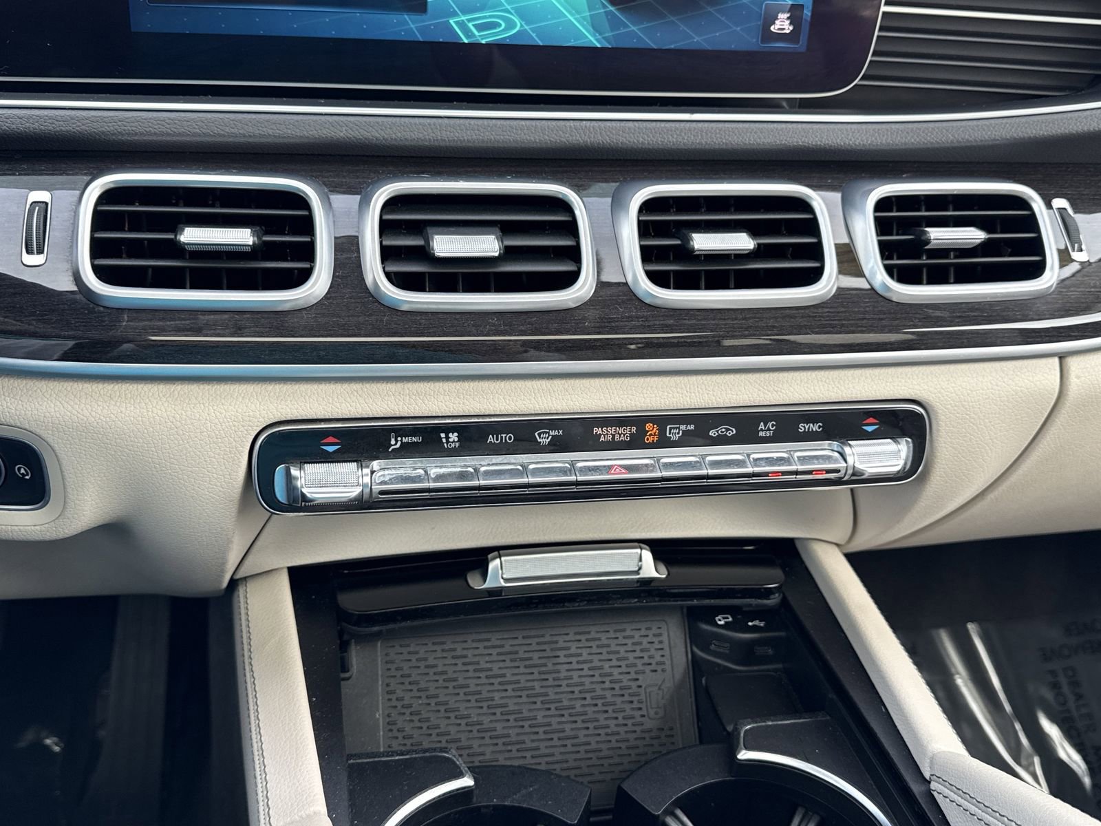 Used 2020 Mercedes-Benz GLE 350 image 23