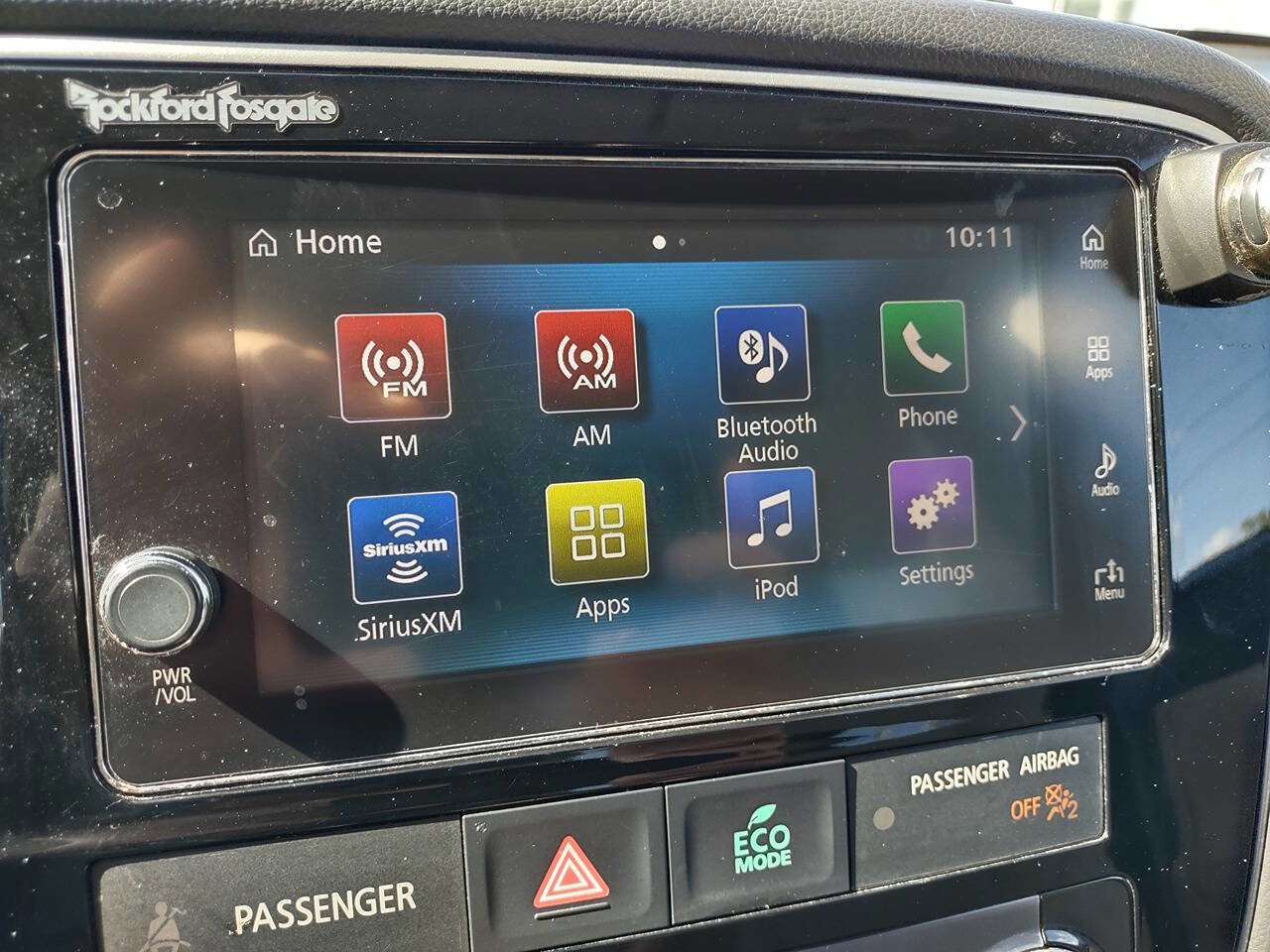Used 2018 Mitsubishi Outlander SEL AWD/4WD image 19