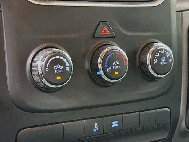 Used 2018 RAM 1500 Express w/ Express Value Package AWD/4WD image 13