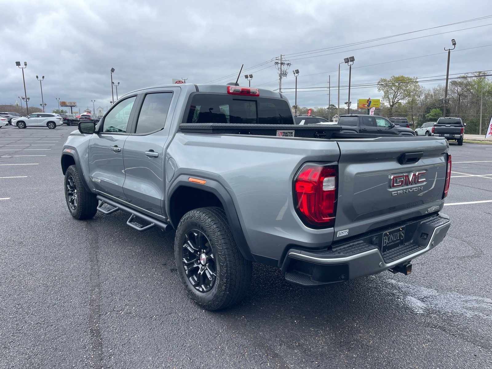 Used 2024 GMC Canyon Elevation w/ Convenience Package image 14