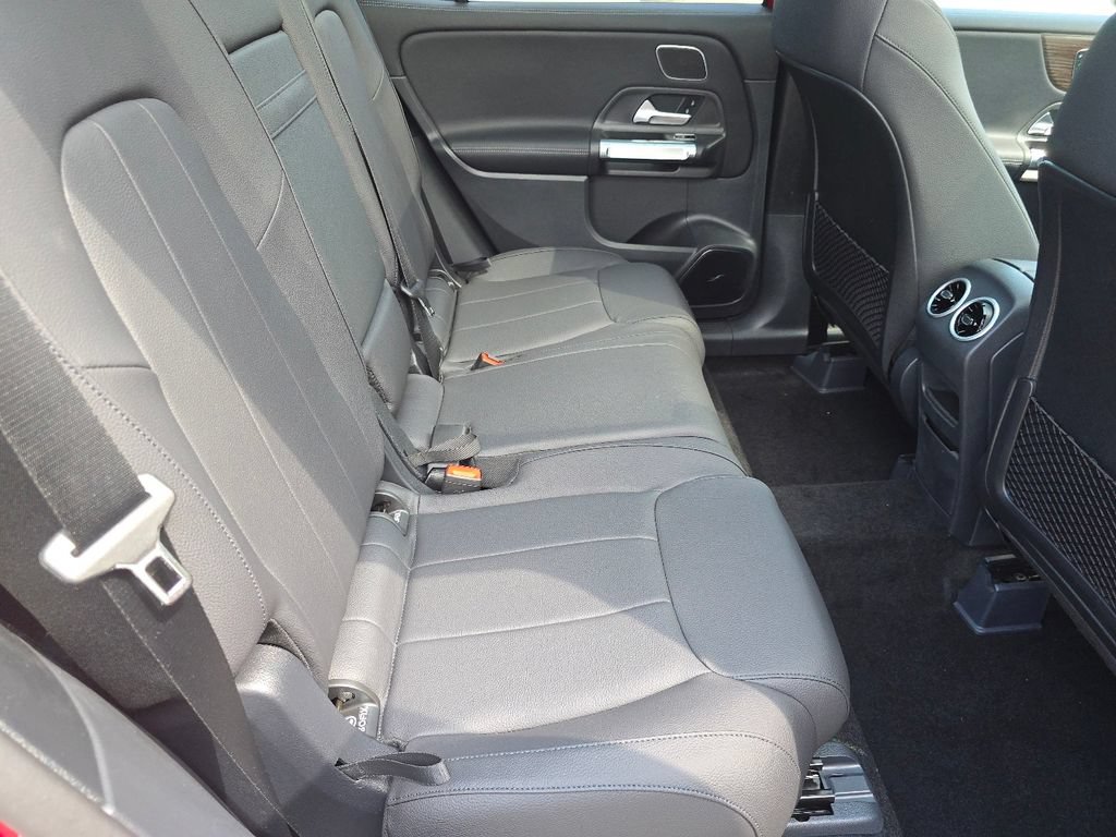 New 2026 Mercedes-Benz GLB 250 4MATIC image 20