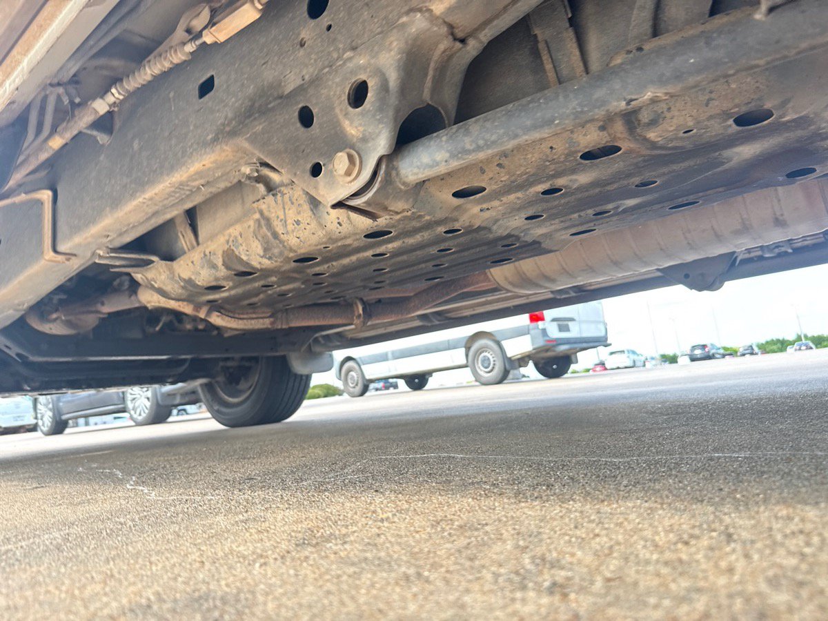 Used 2004 Toyota Sequoia Limited RWD image 10