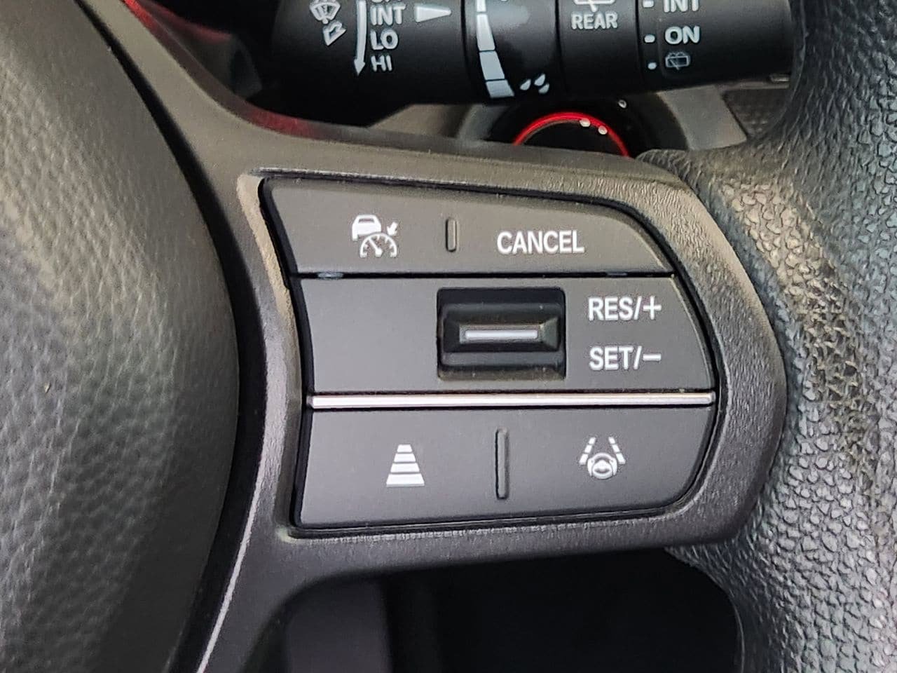 Used 2025 Honda CR-V EX image 28