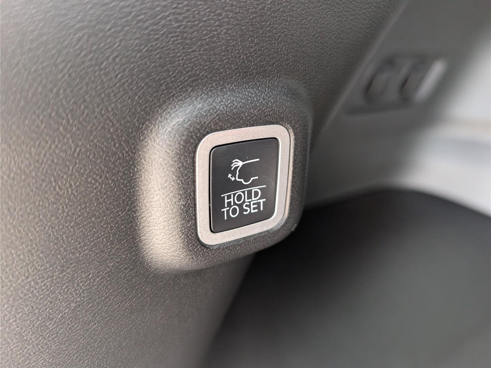 New 2026 Jeep Cherokee Limited AWD/4WD image 10