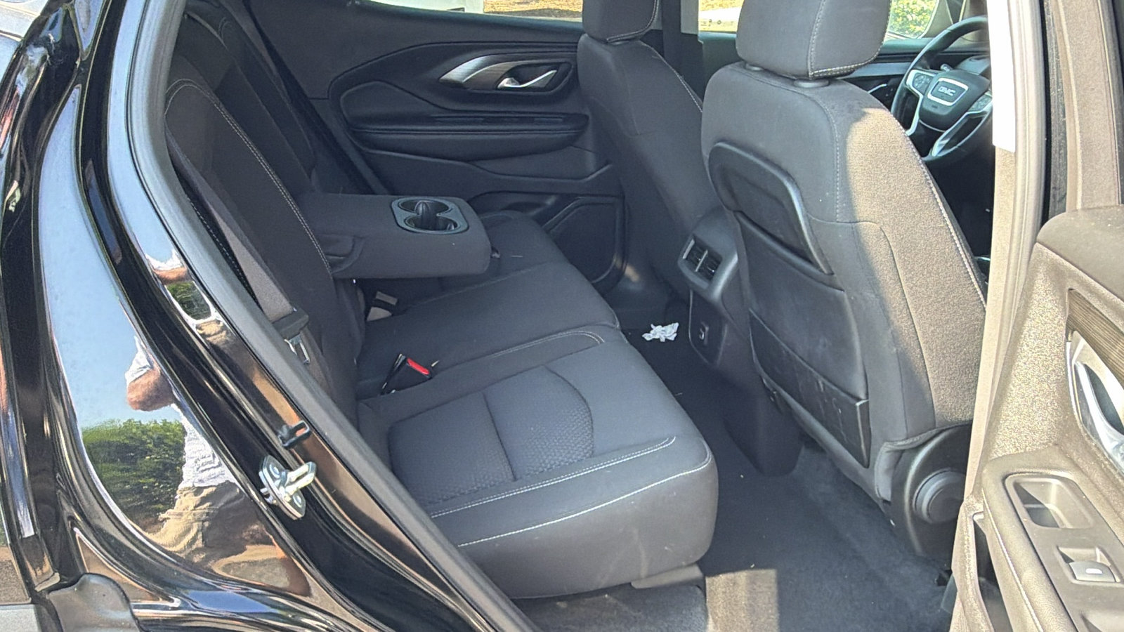 Used 2024 GMC Terrain SLE AWD/4WD image 21