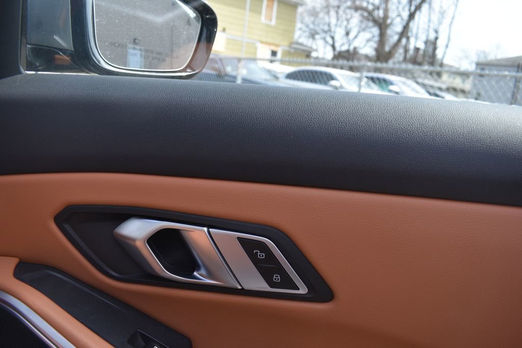 Used 2023 BMW 330e xDrive w/ M Sport Package image 22