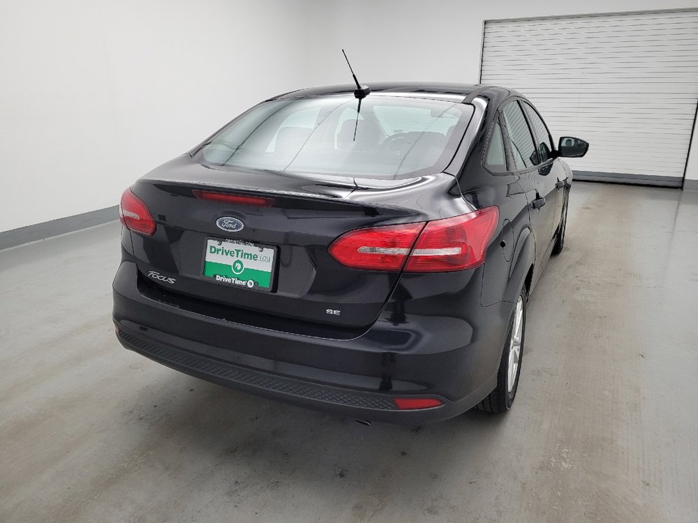 Used 2017 Ford Focus SE FWD image 7