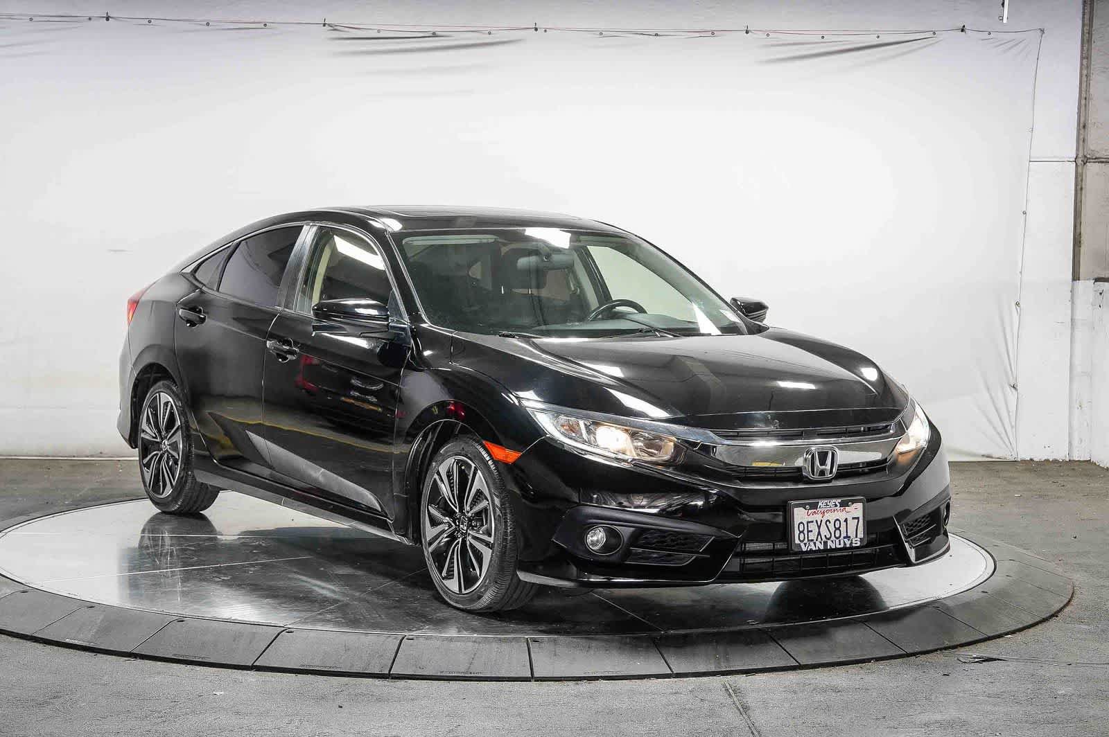 Used 2018 Honda Civic EX-T image 5