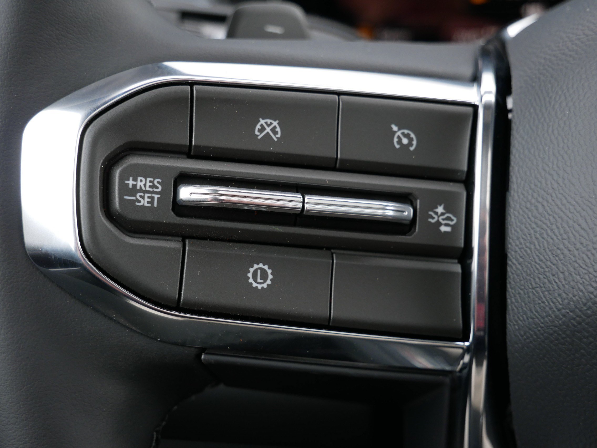 New 2026 GMC Acadia Elevation w/ Black Edition AWD/4WD image 24
