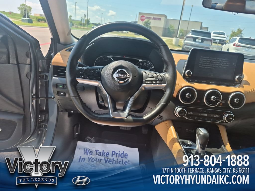Used 2025 Nissan Sentra SV w/ SV Premium Package FWD image 15