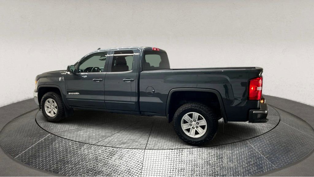 Used 2017 GMC Sierra 1500 SLE w/ SLE Value Package image 4