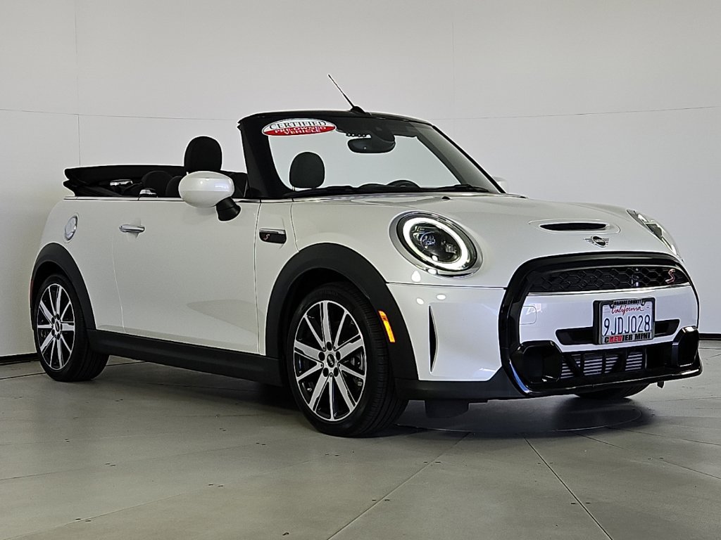 Certified 2024 MINI Cooper S FWD image 4